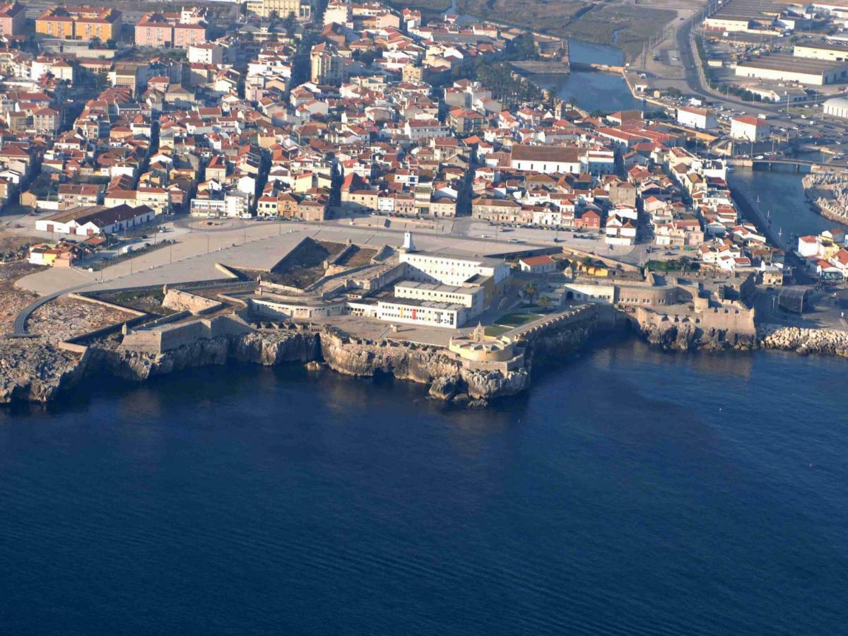 Amoreiras Peniche Buitenkant foto