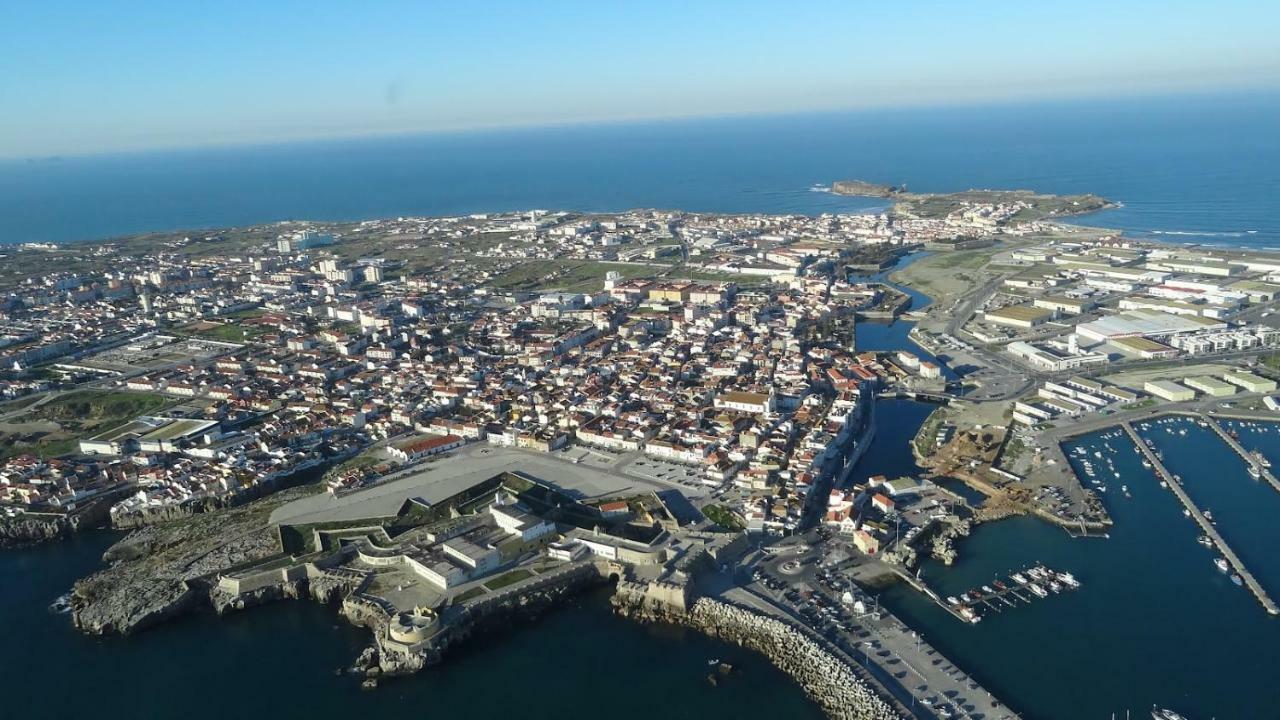 Amoreiras Peniche Buitenkant foto